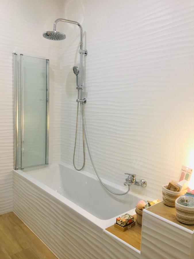 Apartment Gemelli-san Pietro-trastevere-casa Con Posto Auto *