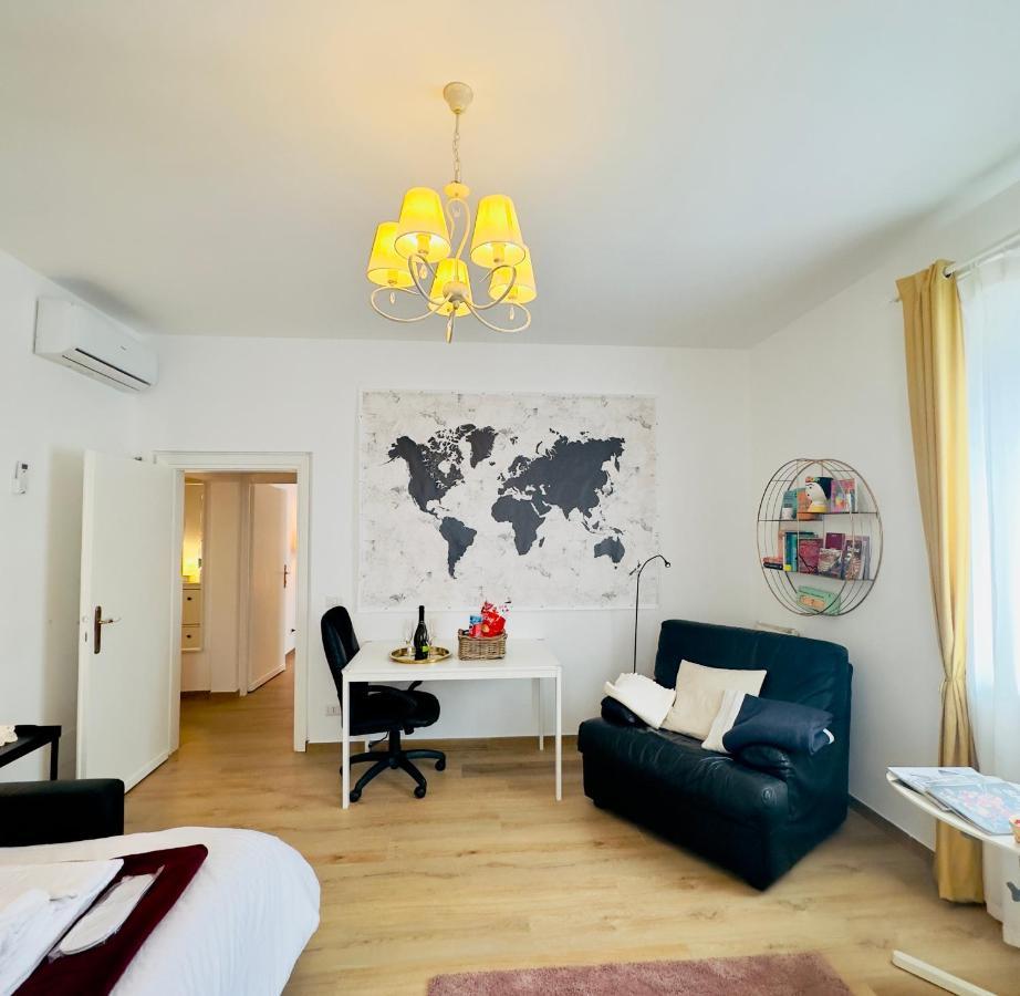 Gemelli-san Pietro-trastevere-casa Con Posto Auto * Rome