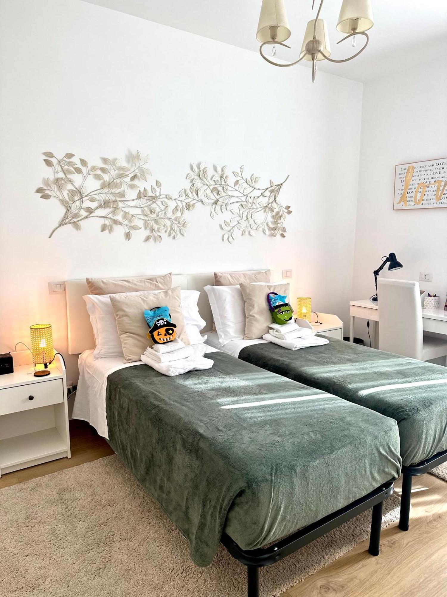 Gemelli-san Pietro-trastevere-casa Con Posto Auto Apartment
