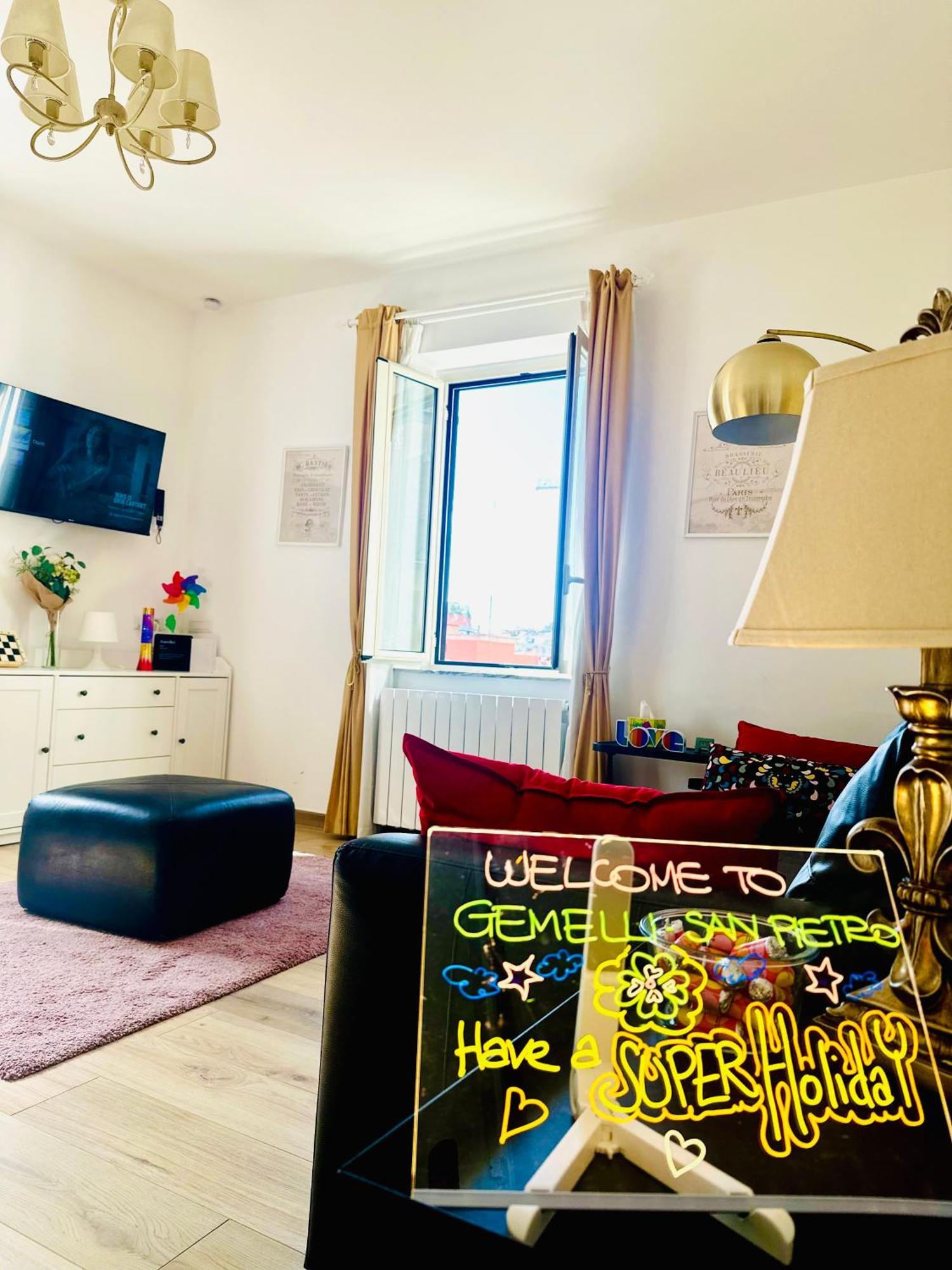 Apartment Gemelli-san Pietro-trastevere-casa Con Posto Auto