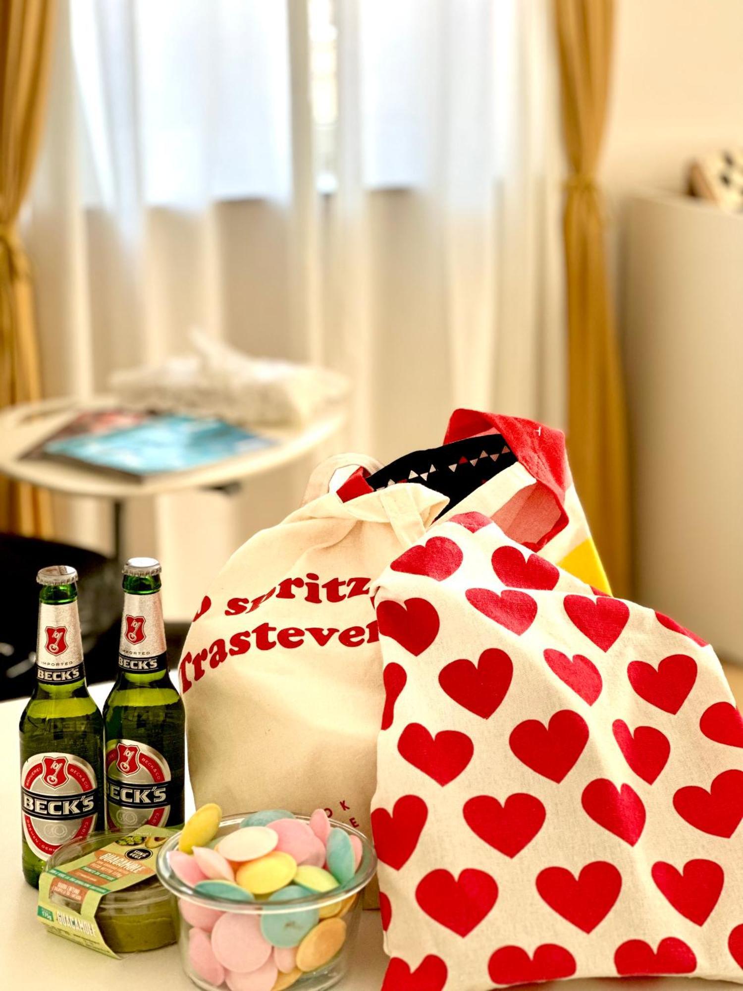 Apartment Gemelli-san Pietro-trastevere-casa Con Posto Auto